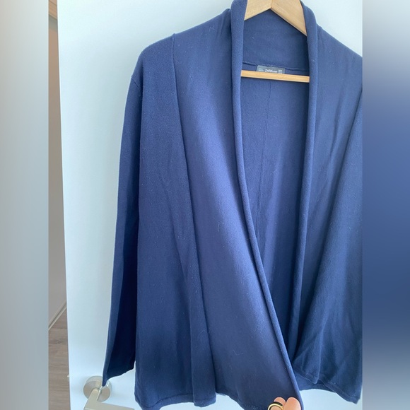 Zara Knit Open Front Navy Cardigan - Picture 3 of 5